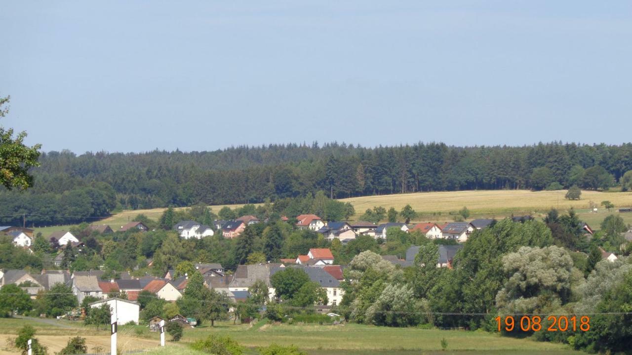 Eifel Ferienhaus Anne Vila Oberkail Exterior foto